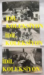 TOLGA AŞKINER ve NİSA SEREZLİ'NİN ORİJİNAL 3'LÜ FOTOĞRAFI SETİ - 18 x 11 cm ve 18 x 9 cm EBADINDA - NİSA SEREZLİ, TOLGA AŞKINER, YILMAZ GRUDA ve DİĞER TİYATRO ARKADAŞLARI  HEP BİRLİKTE BİR PARK ALANINDAYKEN ÇEKİLMİŞ 3 FARKLI KARE