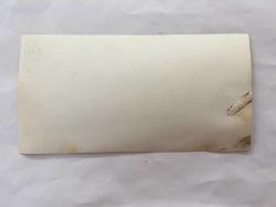 TOLGA AŞKINER ve NİSA SEREZLİ'NİN ORİJİNAL 3'LÜ FOTOĞRAFI SETİ - 18 x 11 cm ve 18 x 9 cm EBADINDA - NİSA SEREZLİ, TOLGA AŞKINER, YILMAZ GRUDA ve DİĞER TİYATRO ARKADAŞLARI  HEP BİRLİKTE BİR PARK ALANINDAYKEN ÇEKİLMİŞ 3 FARKLI KARE