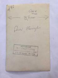 BESTECİ ve ARANJÖR FECRİ EBCİOĞLU'NUN ORİJİNAL FOTOĞRAFI - 18 x 12 cm EBADINDA - FECRİ EBCİOĞLU, OSMANLI DÖNEMİ KIYAFETİYLE POZ VERİRKEN ÇEKİLMİŞ BİR KARE, TAMER GÜVENÇ KADRAJIYLA (BEYOĞLU)