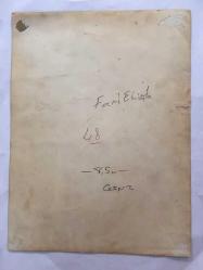 BESTECİ ve ARANJÖR FECRİ EBCİOĞLU'NUN ORİJİNAL BÜYÜK BOY FOTOĞRAFI - 24 x 18 cm EBADINDA - FECRİ EBCİOĞLU'NUN 1960'LARDA KOVBOY ŞAPKASI ve TABANCASIYLA POZ VERİRKEN ÇEKİLMİŞ BİR FOTOĞRAFI
