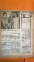 HAYAT HAFTALIK HABER MECMUA, DERGİSİ-   ORTA SAYFA POSTERİ: KÖPEKLI ÇOCUK FOTOĞRAFI - MART 1967 SAYI: 11 SIRA NO: 544 ESRA BEREKET - MÜKERREM BEREKET - OSMAN ALI HAN BAHADIR - DÜRRÜSEHVAR - RAJENDRA PRASAD - JAWAHARLAL NEHRU - INDIRA GANDHI - LEYLA ERDURAN - GRACE KELLY - PRENSES GRACE - PRENS RAINIER - CAROLINE - ALBERT - STÉPHANIE - GARY COOPER - HAYDARABAT NIZAMI - HAYDARABAT SARAYI - HAYDARABAT HÜKÜMDARLARI ARASINDA BİR TÜRK KIZI - SARAY DEĞİL SANKİ ÇOCUK BAHÇESİ - GERİYE DÖNÜŞ YOK - OSCAR ARMAĞANI - KAHAMAN ŞERİF - KELEPÇELİ AŞIK - TAŞRA KIZI - HOLLYWOOD ZİYARETİ - MODA - N. RICCI - PARIS MODA EVLERİ - IRA DE FÜRSTENBERG - BRIGITTE BARDOT - URSULA ANDRESS - SOPHIA LOREN - GRACE KELLY - PRENSES GRACE - PRENS RAINIER - CAROLINE - MONACO SARAYI - MONTE CARLO'NUN 100. YILDÖNÜMÜ - EVLİLİKLERİNİN 10. YILI - SARAY DEĞİL SANKİ ÇOCUK BAHÇESİ - BEN PRENSES IRA HERŞEYİ AÇIKLIYORUM -  EKSİKSİZ TAM TAKIM 48 SAYFA