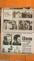 HAYAT HAFTALIK HABER MECMUA, DERGİSİ-   ORTA SAYFA POSTER : PAZAR KAYIĞI RESSAM BRINDESI FOTOĞRAFI -  14 ARALIK 1967 SAYI: 51 SIRA NO: 584 DÜMBÜLLÜ - JUNE ANDREWS - LAU YAN - SALİH ACAR - ZEKİ KUNERALP - BAYAN LAHOR - BAYAN AKTAN - BAYAN ÇAĞLAYANGİL - SEFİR BUGARCIC - JOHANNÉS ITEM - BEATLES - GUNTHER SACHS - REITA FERIA - ELIZABETH TAYLOR - SHIRLEY TEMPLE - GEORGE HARRISON - PRENSES GRACE - MONACO PRENSİ RAINIER - VIM TEMİZLİK TOZU REKLAMI -  EKSİKSİZ TAM TAKIM 48 SAYFA