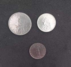3 ADET 1970'LER 2,5 LİRA - 50 KURUŞ - 25 KURUŞ MADENİ PARA LOTU KONDİSYON 7/10.  KOLEKSİYONLUK NADİR