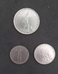 3 ADET 1970'LER 2,5 LİRA - 50 KURUŞ - 25 KURUŞ MADENİ PARA LOTU KONDİSYON 7/10.  KOLEKSİYONLUK NADİR