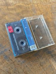 İSTANBUL KANATLARIMIN ALTINDA FİLM MÜZİKLERİ - TULUYHAN UĞURLU - KASET