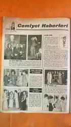 HAYAT HAFTALIK HABER MECMUA, SIRA NO: 698 SAYI: 8 TARİH: 19 ŞUBAT 1970 GÜLSEN ALNIAÇIK - A. GÖKÇER - JALE BIRSEL - OZAN SAĞDIÇ - KORAY GÜNEY - TAMER GÜVENÇ - KRALİÇE ELIZABETH - FARAH PEHLEVİ - AHMET EMİN YALMAN - MITHAT PERİN - FRANZ GRILPARZER - ANTON ÇEHOV - NIHAL YALAZA TALUY - ANTOINE DE SAINT EXUPÉRY - AZRA ERAT - MAKSİM GORKİ - MAX SCHELER - NIETZSCHE - KEMAL DEMİREL KUTLU OLSUN BAYRAMINIZ - AY TAŞI TÜRKİYE’DE - DÜŞÜNCELER SÖZLÜĞÜ - BAYRAM DEDİĞİNİZ NEDİR - İKİ YALMAN BİR ARADA - ELLİ YIL ÖNCEKİ İSTANBUL’DAN SEVGİLERLE - AĞDA TATİL - SICAK ŞARAP ALEMLERİ - ÜLKER EDIS - ZELİHA TANAÇAN - ESİN ZENBİLCİ - MİLHAN HASVE - INGRID BİLBASAR - SEMİRAL BİLBASAR - LİLİAN RUCKER - NIHAN YÜZATLI - NERMİN ERGÜKÇE - KADRİYE ABACI - SEVİM DİDİN - NEVİN ÖRGÜN - SABAHAT ÖZSOY - SELÇUK KURTER - MESUDE EVLİYAZADE - EUGENE CLARK - HAYAT EKENLER - SÜREYYA - FARAH PEHLEVİ - HAFİZE NİNE - CENGİZ YARBAĞ - KUTLU ERTUNA HİPODROMLARIN ALTI KRALİÇESİ - ZENBİLCİ’NİN KÜÇÜK MÜZESİ -  EKSİKSİZ TAM TAKIM 48 SAYFA