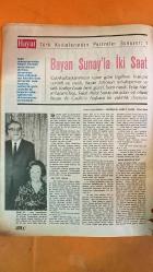 HAYAT HAFTALIK HABER MECMUA, ORTA SAYFA POSTER: Çıplak Hayat Sabah Tuvaleti  - SIRA NO: 680 SAYI: 43 TARİH: 16 EKİM 1969 BAYAN SUNAY - CEVDET SUNAY - AJDA PEKKAN - TAMER GÜVENÇ - DOĞAN NADİ - SEVKET RADO - NECİP FAZIL - CAHİT SITKI - AHMET MUHİP - MÜFİDE KÜLEY - AYŞE ÖNEL - ŞADİ ÖNEL - ARGUN SUNAY - AYSEL ÖNEL - YURDANUR SUNAY - ATİLLA SUNAY - FATOŞ ÖNEL - ÜSTÜN SUNAY - MELİSA SUNAY - ÜNSAL SUNAY TÜRK KADINLARINDAN PORTRELER: BAYAN SUNAY - AJDA PEKKAN - DOĞAN NADİ’NİN ŞİİRLE DOLU HAYATI - DOĞAN NADİ’DEN İKİ FIKRA - 40 YIL ÖNCESİ VE SONRASI SUNAY AİLESİ - BAYAN SUNAY’LA İKİ SAAT - HAYAT KUMAŞ KAMPANYASI - GELECEK YAZI: PROF. MÜFİDE KÜLEY -  NAİL GÖNENLİ - MUALLA GÖNENLİ - HAKİKAT GÖNENLİ - HAYAL GÖNENLİ - YARIŞ GÖNENLİ - KISMET (AT) - KORAY GÜNEY - KUTLU ERTUNA - DOĞAN NADİ - ŞEVKET RADO GÖNENLİ VE KISMET - MİNİK ŞAİR HAKİKAT GÖNENLİ - ŞEHİT BABAM ŞİİRİ - YARIS, HAYAL VE HAKİKAT - KALP DEĞİL AT KANSERİ - DÜŞÜNCELER SÖZLÜĞÜ - DOĞAN’IN ARKASINDAN - DOĞAN NAD -  EKSİKSİZ TAM TAKIM 48 SAYFA