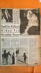 HAYAT HAFTALIK HABER MECMUA, ORTA SAYFA POSTER: MONA LISA TABLOSU - SIRA NO: 540 SAYI: 7 TARİH: ŞUBAT 1967 HÜLYA KOÇYİĞİT - AJDA PEKKAN - EROL DERNEK - VIRGIL GRISSOM - ED WHITE - ROGER CHAFFEE - WALLACE FENN - LYNDON B. JOHNSON - SEVKET RADO - SÜREYYA - FARAH PEHLEVİ - HERBERT VON KARAJAN - ELIETTE KARAJAN - ISABELLA KARAJAN - ALFRED HITCHCOCK ASRIMIZIN EN GÜZEL GÖZLERİ - AFRİKA ORMANLARINDA BİR TÜRK AVCISI - AY YOLUNDA BİR DRAM: APOLLO KAZASI - ÇEKİŞMELER VE ÇALIŞMALAR ÜZERİNE - KIŞIN ST. MORITZ’DE BOY GÖSTERENLER - SÜREYYA’NIN TEK BAŞINA TATİLİ - KARAJAN VE HITCHCOCK ST. MORITZ’DE - HAYAT VE İNSANLAR - SON FOTOĞRAFLAR - HÜZÜNLÜ TÖREN VE FEZA ŞEHİTLERİ - SUUD - PRENSES NOZHA - NASIR - FAYSAL - WINDSOR DÜKÜ - WINDSOR DÜŞESİ - WALLIS SIMPSON - EDWARD - STANLEY BALDWIN - LEON ZITRONE SUUD’UN KALBİNE GİDEN YOL KIZINDAN GEÇER - KAHİRE’DE PRENSES NOZHA’YA DEVLET İTİBARI - NASIR’IN SUUD POLİTİKASI - WINDSOR DÜKÜ VE DÜŞESİ: TAHTTAN FERAGATİN ARDINDAKİ AŞK - 30  -  EKSİKSİZ TAM TAKIM 48 SAYFA