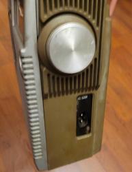 SANYO RADYO TEYP. PİLLE ÇALIŞIYOR, KABLOSU YOK ELEKTRİKLE DENENMEDİ.
