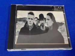 U2 THE JOSHUA TREE  MÜZİK CD  - İYİ/ORTA KONDİSYON