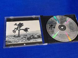 U2 THE JOSHUA TREE  MÜZİK CD  - İYİ/ORTA KONDİSYON