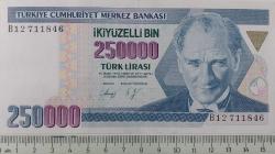 7.EMİSYON 1.TERTİP 250.000 İKİYÜZELLİ BİN TÜRK LİRASI B12711846 SERİ NOLU ORİJİNAL KAĞIT PARA ÇİLALTI NADİR