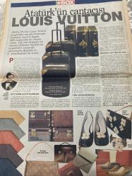 STAR BOX GAZETESİ DOĞUM GÜNÜ HEDİYESİ -26 MAYIS 2002 -İbrahim Betil-Senem Betil-Atilla Kıyat-Özgür Kıyat-Deniz Güçer Erdem-Ecevit-Durgut Zileli-Cemil Çiçek-Mustafa Bulun-Orhan Borçak-Erkin Koray-Vural Şerifoğlu-Ahmet Tunagür-Özkan Demir-Zafer Turgut-Kadir Kılıçparlar  Bankacının kızı pastacı Amiralın oğlu türkücü-551’inci Milletvekili-Başbakanlık cimri çıktı-Rakı uzmanı-Ecevit’in doktoru yönünü şaşırıyor-Şatoda ithal ağaçlar dökülüyor yapraklar-İzinsiz gösteri mi var-Kral pavyona düştü-Sessiz kayınpeder-Güzel Türkçemiz-Gelin Kebabı-Bastığın yeri bileceksin-Baba sakın brockman-Erkin Koray’ın Diskografisi-Dünyayı gözetleyen uçak-Kedi sözlüğü-Bu resmen bir devrim