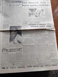 Cumhuriyet Gazetesi - 13 Ocak 1955 - altın mikyası Cumhuriyet Başmakale - Türkiye ile Irak arasında anlaşma - Bağdat'ta dün gece neşredilen tebliğ - başvekil Adnan Menderes ve beraberindekiler Kral birinci Faysal'ın kabrine çelenk koyarken fotoğraf - Adnan Menderes'in Irak parlamentosunda Nutku - Turgut Bayar dün gazetecilerle konuşurken fotoğraf - Migros ne zaman çalışmaya başlayacak - güreşte temsili takıma seçilmiş bulunan emektar Celal Atik çalışmalar esnasında fotoğraf - Türkiye'de muazzam bir yeraltı hava üssü kurulacak - İstanbul erkek Lisesi 71 yaşında - Uludağ'ın Milli Park haline getirilmesine dair tasarı - Marilyn Monroe giyiniyor fotoğraf - kazın ayağı öyle değil yazan Burhan Felek - Roma tatili filmi başrolde Audrey Hepburn Gregory Peck Kadıköy Süreyya sinemasında - Galatasaray dün Beyoğluspor'u 3 1 mağlup etti - Galatasaray'ın ilk ecnebi antrenörü Hanter Galatasaray'ın 50. yıldönümüne çağırılacak - Zoraki Diplomat yazan Yakup Kadri Karaosmanoğlu Yazı Dizisi - tiyatro
