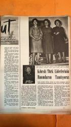 HAYAT HAFTALIK HABER MECMUA, DERGİSİ - ORTA SAYFA POSTER: BURSADA SÜLEYMAN ÇELEBİ TÜRBESİ FOTOGRAF INAL TENGIZMAN - 11 EYLÜL 1959 - SAYI: 37 - STEVE ROCKEFELLER - ANNE-MARIE RASMUSSEN - KRISTIAN RASMUSSEN - TRYGVÉ LIE - SÜLEYMAN ÇELEBİ - SUAVİ SONAR - DÜNDAR ARCAÖREK - SÜHEYLA KÜÇÜK - RAUF DENKTAŞ - AYDIN DENKTAŞ - OSMAN ÖREK - NERİMAN ÖREK - YILMAZ ÇETİNER - JOHANN BUHL - SZENDRO - REYNOLDS - KUŞ CENNETİ MANYAS GÖLÜ - MİLYARDER VE HİZMETÇİ DÜĞÜNÜ - KIBRIS TÜRK KADINLARININ MÜCADELESİ - KIBRIS TÜRK LİDERLERİNİN HANIMLARI - MEVLÜT MUHARRİRİ SÜLEYMAN ÇELEBİ’NİN TÜRBESİ - ÜÇ AVRUPALI GÜZEL İSTANBUL’DA - HAYAT MECMUASI YAYIN KADROSU VE POLİTİKASI - HAFTALIK RÖPORTAJ VE ORTA SAYFA FOTOĞRAFLARI - KÖY KİLİSESİNDE MİLYARDER DÜĞÜNÜ - KIBRIS CUMHURİYETİ YOLUNDA SOSYAL GÖZLEMLER - SİYASİ MÜCADELE VE AİLE YAŞAMI  -  EKSİKSİZ TAM TAKIM 48 SAYFA