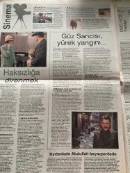 CUMHURİYET HAFTA SONU GAZETESİ DOĞUM GÜNÜ HEDİYESİ- 24 OCAK 2009 -Şirin Güven-Sinem Dönmez-Gamze Erbil-Yılmaz Okumuş-Mazhar Alanson-Güven Kıraç-Alper Turgut-Esra Alıçavuşoğlu-Jermaine Browne-Figen Atalay-Çiğdem Kağıtçıbaşı-Süreyya Önder-Nilüfer Narlı-Mazlum Çimen-Gökhan Kırdar-Zuhal Aytolun-Murat Şeker-Sinan Akçay-Sibel Arslan Yeşilay-Gülten Kaya-Fatih Çevikkollu-Bülent Kaya-Hande Yener-Gökhan Özoğuz-Ahmet Refik Ünal-Sevim Gözay-Cüneyt Cebenoyan-Gülten Dayıoğlu-Ece Temelkuran-Banu Alkan-Yeşim Tabak-Sinan Çetin-Ercan Saatçi-Ferhan Şensoy-Nevra Serezli-Gönül Ülkü-Erol Günaydın-Altan Erkekli-Yakup Yavru-Bülent Emin Yarar-Şener Şen-Erdal Özyağcılar-Yıldız Kenter-Gülriz Sururi-Tuncel Kurtiz-Metin Akpınar-Zeki Alasya-Kemal Sunal-Haluk Bilginer-Fikret Kuşkan-Nurgül Yeşilçay-Timuçin Esen-Atilla Dorsay-Ali Özgentürk-Handan İpekçi-Hülya Koçyiğit-Yeşim Ustaoğlu-Reha Erdem-Uğur Yücel-Nuri Bilge Ceylan-Uğur Hüküm-Alin Taşçıyan-Semih Kaplanoğlu-Sibel Kekilli-Fatih Akın-Nazif Tunç-Yönetmen Deniz Akça