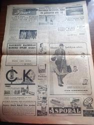 Cumhuriyet Gazetesi - 19 Ekim 1957 - Bir Savaşçı Yazan Nadir Nadi Başmakale  - Adnan Menderes Dün İsmet İnönü'ye  Ağır Bir İthamda Bulundu - Üstad Hüseyin Cahit Yalçın'ı Dün Kaybettik Fotoğraf - Şemsettin Günaltay Demokrat Partilileri Yardıma Çağırdı - Hürriyet Partisi Seçim Beyannamesi Açıklandı - Türk Uçakları Suriye Üzerinde Uçmamıştır - Cumhurbaşkanı Neden Seçim Nutku Söylüyor - Cumhuriyetçi Millet Partisi'nin Dünkü Büyük Mitingi - Türkiye'nin Altınları - 20 Liraya Bir Yahudi Nakleden M. Kenan Kan Yazı Dizisi - İblisin Kızı Yazan Guy Des Cars Yazı Dizisi - Abdurrahman Gazi Garnizonunun Temeli Dün Atıldı - Kıbrıs'ta Bombalar Patlamaya Başladı - Rus Peyki yazan Burhan Felek - Ankara'da Asya Gribi Şiddetlendi - Asya Gribine Yakalanan Hürriyet Partisi Liderleri Fevzi Lütfi Karaosmanoğlu Turan Güneş Osman Nuri Göver - Dünkü İlk Antremanda Yalçın Granit Milli Takımdan Affını İstedi - Ankara Kapalı Spor Sarayı Açılıyor - Behzat Burak Raşit Rıza Jübilesi şehir komedi tiyatrosunda - Tamek
