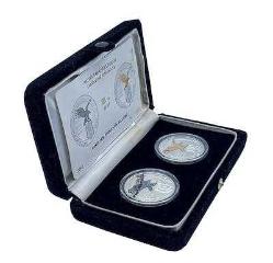 2003 BEŞİKTAŞ 100.YIL SETİ HATIRA PARA SETİ ALTIN KARTALLI (KADİFE KUTULU SETİN İÇERİSİNDE VE KUTU ÜZERİNDE 22 AYAR 2 GR ALTIN KARTAL MEVCUTTUR