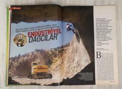 YENİ AKTÜEL HAFTALIK HABER DERGİSİ - SAYI 73 - 30 KASIM / 6 ARALIK 2006 ORHAN PAMUK NEW YORK’TAN YENİ ROMANINI VE BABASINI ANLATIYOR - MONICA BELLUCCI PARİS’TE: “CİLALANMIŞ BİR NESNE DEĞİLİM” - AIDS DOSYASI: TÜRK’ÜM, HIV POZİTİFİM, BEBEK YAPACAĞIM - LUIGI CASCIOLI: “İSA HİÇ YAŞAMADI” DAVAM HIRİSTİYANLIĞIN SONU OLABİLİR - ECEVİT’İN KORUMA MÜDÜRÜNDEN ANILAR - MAHMUT EFENDİ’NİN ŞEYHLİĞİ ŞÜPHELİ Mİ? - ENDÜSTRİYEL DAĞCILAR: KONYA’DA BARAJ TEPELERİNDE - KARS’TA SİNEMA: GEZİCİ FESTİVAL DOĞU’DA - SUFİ-ROCK GRUBU KÖR TALİH’TEN “FATİH SOUND” - ENGELLİ ÖĞRENCİLERDEN İLK  - ORHAN PAMUK - MONICA BELLUCCI - LUIGI CASCIOLI - BÜLENT ECEVİT - MÜMTAZ KARADUMAN - MAHMUT EFENDİ - ALİ HAYDAR EFENDİ - TULUHAN TEKELİOĞLU - KÖR TALİH - ENGİN YILMAZ - KENAN ÖNALAN - PERİHAN MAGDEN - MEHMET ALİ KILIÇBAY - KEMAL SAYAR - NIHAL BENGİSU KARACA - AYŞE KORA - AYŞE ÇAVDAR - AHMET ORS - SALİH MEMECAN - SÖNMEZ KARAKURT - ÇAĞLA KALAFAT - CANAN DİLA - SERHAT GURPINAR - İLKNUR ERKOÇAK - AYSUN SUCU - SELDA İBİŞ -  98 SAYFA