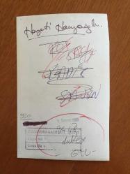 HAYATİ HAMZAOĞLU'NUN ORİJİNAL FOTOĞRAFI  - 18 x 12 cm EBADINDA - HAYATİ HAMZAOĞLU BİR YEŞİLÇAM FİLMİNDEYKEN ÇEKİLMİŞ NET KALİTEDE BİR FOTOĞRAF