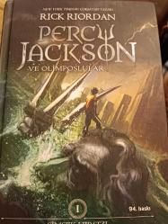 PERCU JACKSON VE OLİMPOSLULAR 1 Şimşek hırsızı - Ciltli