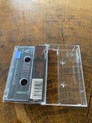 TAMER ÇIRAY - SALKIM HANIMIN TANELERİ (ORİJİNAL FİLM MÜZİKLERİ) - KASET