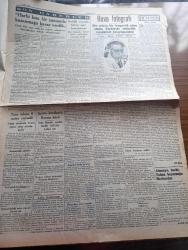Cumhuriyet Gazetesi - 31 Mart 1940 - Almanya harbi yalnız başarmaya mecburdur yazan Nadir Nadi Başmakale - balkanlarda devamlı sulh isteyen bir kuvvetli Türkiye vardır - Şarkta sulhun garantisini teşkil eden Türk Fransız mukavelesinin Ankara'da imza merasimi fotoğraf - Churchill dün yeni tedbirleri anlattı Almanya'yı bitaraflardan istifade ettirmeyeceğiz dedi - dün şiddetli topçu muharebelerine sahne alan garp cephesinde bir Fransız bataryası faaliyette fotoğraf - harp kurbanı millet finlandiya'da 250.000 yaralı var - meğer Avrupa harbini Roosevelt hazırlamış - Churchill sovyetlere harp ilan etmeyeceğiz Tek hedefimiz Nazi Almanyası - Türkiye Suriye dostluk anlaşması Ankara'da imzalandı fotoğraf - mektep talebeleri bir örnek elbise giyecekler - yeni şekilde Karagöz ve kukla - Safiye Ayla konseri Beyazıt Marmara sinemasında - milyonerler barı filmi Lale sinemasında - Hacı Resul ve Ölüm Jeplini filmi Pangaltı Akın sinemasında - bugünkü radyo programı - pazardan pazara yazan Server Bedi