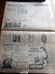 Cumhuriyet Gazetesi - 16 Aralık 1957 - Yunanistan Birleşmiş Milletlerde emeline kavuşamadı - genel kurul Kıbrısa ait karar suretini reddetti - NATO Konseyi bu sabah toplanıyor - Radyo gazetesinin teessür ve teessüfleri - Adnan Menderes evvelki gün muvasalat ettiği Paris havaalanında fotoğraf - Kasım Gülek Dün iktidara çatan sert bir konuşma yaptı - İstanbul Üniversitesi talebe birliğinin Kıbrıs ile ilgili partilere hitabı - Osman Bölükbaşı Dün uçakla İstanbul'a geldi fotoğraf - gençlik rumca konuşanları ikaz ediyor - inebolu'ya göktaşı düştü - Birleşmiş milletler'de bu sefer hangi devletler nasıl rey verdiler listesi - merak edebilme yazan Hasan Ali Yücel - Vali Mümtaz Tarhan Beyoğlunu kontrol ediyor - pazartesi konuşmaları yazan Bedri Rahmi Eyüboğlu - film yıldızı Özcan Tekgül Puro Tuvalet sabunu kullanıyor - Picasso İle Salvador Dali bir karnıbahar tarlasında bulaşacaklar - Kıbrıs valisi Foot Müftü Dana efendiyi kabul etti - İstanbulspor Galatasaray'ı yendi - Fenerbahçe galip