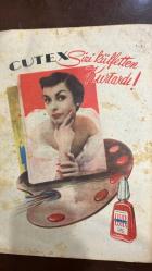 YELPAZE RESİMLİ SALON MECMUASI DERGİSİ - SAYI: 121 - TARİH: 6 EKİM 1954 -Şahane Fahişe filmi-Mektepler açıldı fotoğrafları-  SILVIYA - STEFANO - MORIZ KANARD - LOUIS ALVARO - ROLANDE - SYLVAIN - MONSIEUR CLEMENCEAU - MADAM CLEMENCEAU -  DÜN İLE BUGÜN - DÜNYAYA MEYDAN OKUYAN AŞK - CIMRI MORIZ KANARD - STRAUS SİRKİ - ARSLAN TERBİYECİSİ FON BETTEN HAUZ - BAYRAMDA YELPAZE - SARCARES KÖYÜ - MERCAN YELPAZE - YELPAZE HIRSIZLIĞI - PERPIGNAN KÖŞKÜ - GAZETEDE YELPAZE HABERİ - AMORE MIO - FIRTINALI AŞKLAR - KIZ LİSESİ - MEKTEPLER - ZARİF EMPRIME FANTAZİ KUMAŞLAR - LÜKS EŞARPLAR -  DÜNYAYA MEYDAN OKUYAN AŞK HİKAYESİ -  YELPAZE HİKAYESİ -  ROBIN RED -  28 SAYFA-3 İtalyan filmi,Satılık Kadınlar-Fahişe Gemisi-