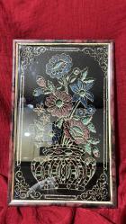 ÇERÇEVE TABLO KUMAŞ ÜZERİ SİMLİ EL İŞÇİLİĞİ