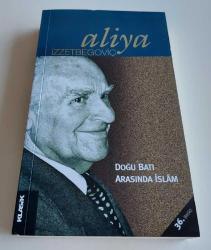 Doğu Batı Arasında İslam