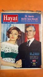HAYAT HAFTALIK HABER MECMUA, DERGİSİ - ORTA SAYFA POSTER : OSMANLI. - SIRA NO: 576 SAYI: 43 TARİH: 19 EKİM 1967 ŞEVKET RADO - HİKMET FERİDUN ES - MEHMET A. KAYABAL - FARAH PEHLEVİ - RIZA PEHLEVİ - CEMSİD VAHİDİ - LALE ÜNLÜ - GÜNGÖR GÖRÜCÜ - HAVVA BEKTAŞ - M. ARAT - DEAN RUSK - GUY SMITH - LYNDON B. JOHNSON - YILMAZ ÖZTUNA - SULTAN SÜLEYMAN - II. SELİM - EBUSSUD EFENDİ - MUHTEREM EFENDİ - MİMAR SİNAN - BAKİ - SELANİKLİ MUSTAFA EFENDİ - AHMET FERİDUN BEY - SOKOLLU MEHMET PAŞA - OSMANLI PADİŞAHLARININ HAYAT HİKÂYELERİ - İDEAL EV KADINI YARIŞMASI - AMERİKA’DA IRK EŞİTLİĞİ VE EVLİLİK TARTIŞMASI - NASA - VİETNAM SAVAŞI - KIBRIS’IN FETHİ - SİGETVAR SEFERİ - TUNA ÜZERİNDE TÜRK DONANMASI - HAYATTAN FOTOĞRAFLAR - XX. ASIRDA BİN BİR GECE MASALI - 50. YILINDA SOVYET RUSYA - RADIO LONDO - KONYASPOR İkinci Türkiye Ligi'nin güzel futbol oynayan centilmen ekibi, Vefa Stadında. Ayaktakiler (soldan itibaren): Hikmet I, Arikan -  EKSİKSİZ TAM TAKIM 48 SAYFA