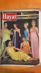 HAYAT HAFTALIK HABER MECMUA, DERGİSİ - ORTA SAYFA POSTER: Feraceli Hanım,, 