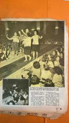 HAYAT HAFTALIK HABER MECMUA, DERGİSİ - ORTA SAYFA POSTER: Ramazan Münasebetiyle Eski Istanbul Manzaraları TOPHANE CAMİİ AVLUSU RESSAM J. BRINDESI - SIRA NO: 583 SAYI: 50 TARİH: 7 ARALIK 1967 MADELEINE HARTOG BEL - ZEKİ MÜREN - AJDA PEKKAN - NERİMAN KÖKSAL - PERİ HAN - CENGİZ YARBAĞ - TAMER GÜVENÇ - İHSAN DURMAZ - BAYAN SUNAY - BAYAN İNÖNÜ - BAYAN ÇAĞLAYANGİL - RIZA PAHLEVİ - RIZA LEKİ - ELA TÜRSAN - İSMAİL TÜRSAN - ELHAN TÜRSAN - ALAEDDİN KEŞAR - FETTAH KOŞAR - SERMET MUHTAR ALUS - RICHARD BURTON - ELIZABETH TAYLOR - KATE BURTON - SYBIL BURTON - RAMAZAN DAVULCULARI - OSMANLI PADİŞAHLARI - ESKİ İSTANBUL MANZARALARI - KADINLAR MATİNESİ - TAKSİM GAZİNOSU - TÜRK-İRAN DOSTLUK CEMİYETİ - İRAN BAŞKONSOLOSLUĞU - HİLTON OTELİ - ALTIN MEKİK - SULTANHAMAM - SAMATYA - YARDIMSEVENLER DERNEĞİ - ANKARA ORDUEVİ - NEW YORK - FLAŞLARIN IŞIĞINDA - BALIKLARA İĞNE TEDAVİSİ - SS WORLD 19 - RAMAZAN 1967 - KADIN EĞLENCESİ - TOPLUM POLİSİ - GAZİNO KUYRUĞU - KADINLARIN GÜNLÜK HAZI -  EKSİKSİZ TAM TAKIM 48 SAYFA