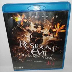 Bluray 3D Resident Evil ölümden sonra Blu-ray. Orijinal.Disk tertemiz. Kartonetin iç kısmında leke var. Türkçe dublaj ve altyazı seçenekli