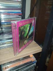 Bir İstanbul Masalı VCD Film Bölüm 7-8 ( Mehmet Aslantuğ,Ozan Güven,Ahu Türkpençe,Arsen Gürzap,Çetin Tekindor,Altan Erkekli,Vahide Gördüm)