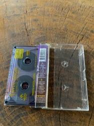 YAVUZ BİNGÖL - GÜLEN AZ / GÜLE NAZ - KASET