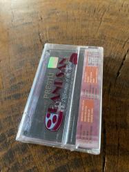 THE BEST OF PRESTİJ - GRUP VİTAMİN / KİM BUNLAR / MAHSUN KIRMIZIGÜL / GÜLŞEN... KASET (JELATİNİNDE)