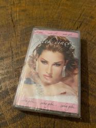 PETEK DİNÇÖZ - ŞAKA GİBİ - KASET (JELATİNİNDE)