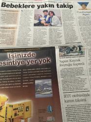 HÜRRİYET GAZETESİ DOĞUM GÜNÜ GAZETESİ- 17 ŞUBAT 1999-Gülriz Sururi-Vural Gökçaylı-Ayşen Gür-Latif Demirci-Banu Alkan-Leyla Demir-Habib Babar-Ayşegül Usta-Asım Güneş-Orhan Saat-Eddie Murphy-Jeff Goldblum-Kelly Preston-Brad Pitt-Claire Forlani-Anthony Hopkins-René Zellweger-Demet Akbağ-Erdal Tosun-Sümer Tilmaç-Selin Benli-Sabriye Kara-Selda Kaya-Teksen Büyük-Tekin Temel-Mesut Gündüz-Yılmaz Erdoğan-Zerrin Sümer-Soner Oran-Güner Özkul-Tolga Çevik-Bican Günalan-Şebnem Sönmez-Serdar Orçin-Füsun Demirel-Neslihan Yeldan-Nazlı Tosunoğlu-Ayşe Üner Kutlu-Cemal Hünal-Murat Akkaya-Yasemin Çonka-Özcan Deniz-Gönül Ülkü-Şükran Güngör-Altan Erbulak-Oya Başar-Zeki Alasya-Metin Akpınar-Ali Poyrazoğlu-Selcan Türkoğlu-Dr. Nigar Cebeci Kocaoglu  Beyoğlu arsa pazarı-Museviler için lokanta-Yanmak kaderi-Ağaç katiline 30 milyon ceza-Otobüslerde müzikli uyarı-İddialı sapık-İntikam cinayetine 15 yıl hapis cezası-İyiniyet öldürdü-Şura iki doktoru suçsuz buldu-Lastik patladı otomobilde sıkıştı-Üçlü uçtu-Baba Hasan