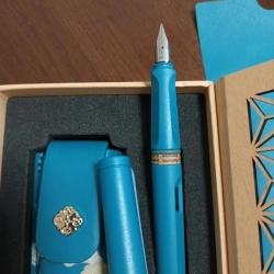 Lamy Al Star Glossy Red Special Edition Dolma Kalem + Notebook - M uç