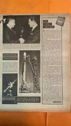 HAYAT HAFTALIK HABER MECMUA, DERGİSİ - ORTA SAYFA POSTER : Camiler ve Mesçitler Abbasata - SAYI: 48 19 KASIM 1964 SIRA NO: 424 NORMA FOSTER – MIMSY FARMER – KIRK DOUGLAS – NIYAZİ AKI – BARBARA MOORE – LERZAN OKE – ŞEVKET RADO – HİKMET FERİDUN ES – HİKMET ANDAÇ YANLIŞ HÜKÜM YENİ ROMAN BAŞLANGICI – SEAN CONNERY RÖPORTAJI: BEYAZ PERDENİN YENİ KAZANOVASI – MIMSY FARMER’IN HOLLYWOOD YÜKSELİŞİ – LAS VEGAS EVLİLİĞİ VE ÇİFTLİK HAYALİ – KIRK DOUGLAS’IN İSTANBUL ZİYARETİ VE ATATÜRK ROLÜ İSTEĞİ – MARINER 3 MERİH SEYAHATİ BAŞARISIZLIĞI – ALMAN BALE TOPLULUĞU İSTANBUL GÖSTERİSİ – İKİ TÜRLÜ DOSTLUK ÜZERİNE SOHBET – ATATÜRK’ÜN 26. ÖLÜM YILDÖNÜMÜ ANMA TÖRENİ – BARBARA MOORE’UN PROTESTO YÜRÜYÜŞÜ – YAPI KREDİ BANKASI FOTOĞRAF SERGİSİ – LERZAN OKE’NİN ALMANYA SERAMİK SERGİSİ – TOKYO’DA SAKATLAR OLİMPİYATI – CEZAEVİ BLOKLARINDA GÖKYÜZÜNE AÇIK BAHÇELER -  EKSİKSİZ TAM TAKIM 48 SAYFA