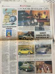 HÜRRİYET GAZETESİ DOĞUM GÜNÜ HEDİYESİ -17 EYLÜL 1995-Hüsnü Kuru-Hamdi Ayva-Fahrettin Tintin-Oğuz Aral-Çiğdem Toker-Yeşim-Bobby McFerrin-Madonna-Roxette-Balık Ayhan-Celile-Jim Morrison-Chris Isaak-Neil Young-Genesis-Whitfield-Süleyman Demirel-Lale Barçın İmer-Ada Sezer-Tuğrul Mungan-Tuğrul Savaş-Bilinç Akışı-Lâl Uludağ-Nahit Menteşe-Mahsun Kırmızıgül-İbrahim Tatlıses-Mike-Erk-Müge-Tuna  BMW’nin 5 yıldızlı otomobili-Swatch otomobil-Pekin’de Sonbahar-Çocuklar 20 milyar dolara hükmediyor-Pasifik’te büyük gözaltı-Nükleer deneme nasıl gerçekleştirilecek?-Caza adanan yaşam-Tuna Ötenel’den geç kalmış albüm: Sometimes-Yeşim, kendi fermanını yazdı-Herci Çelik’e yaradı-Balık Ayhan Çengelköy’e borçlu-Bizi sıkma Roxette-Köpek öksü Madonna-Maestro Bobby McFerrin-Ruhumu özgür bırakın-Nahit Menteşe’yi karısı eve almadı-İzmir Fuarı’nda Mahsun Kırmızıgül maç sırasında İbo’ya 6 çekti-Oğuz Aral Hürriyet’ten istifa etti-En Kiraz Dudak yarışmasının finalistleri belli oldu-Fuarda müzik ve dans-Recep Tayyip