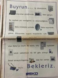 HÜRRİYET GAZETESİ DOĞUM GÜNÜ HEDİYESİ -17 EYLÜL 1995-Hüsnü Kuru-Hamdi Ayva-Fahrettin Tintin-Oğuz Aral-Çiğdem Toker-Yeşim-Bobby McFerrin-Madonna-Roxette-Balık Ayhan-Celile-Jim Morrison-Chris Isaak-Neil Young-Genesis-Whitfield-Süleyman Demirel-Lale Barçın İmer-Ada Sezer-Tuğrul Mungan-Tuğrul Savaş-Bilinç Akışı-Lâl Uludağ-Nahit Menteşe-Mahsun Kırmızıgül-İbrahim Tatlıses-Mike-Erk-Müge-Tuna  BMW’nin 5 yıldızlı otomobili-Swatch otomobil-Pekin’de Sonbahar-Çocuklar 20 milyar dolara hükmediyor-Pasifik’te büyük gözaltı-Nükleer deneme nasıl gerçekleştirilecek?-Caza adanan yaşam-Tuna Ötenel’den geç kalmış albüm: Sometimes-Yeşim, kendi fermanını yazdı-Herci Çelik’e yaradı-Balık Ayhan Çengelköy’e borçlu-Bizi sıkma Roxette-Köpek öksü Madonna-Maestro Bobby McFerrin-Ruhumu özgür bırakın-Nahit Menteşe’yi karısı eve almadı-İzmir Fuarı’nda Mahsun Kırmızıgül maç sırasında İbo’ya 6 çekti-Oğuz Aral Hürriyet’ten istifa etti-En Kiraz Dudak yarışmasının finalistleri belli oldu-Fuarda müzik ve dans-Recep Tayyip