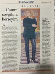 HÜRRİYET GAZETESİ DOĞUM GÜNÜ HEDİYESİ -31 ARALIK 1999-Yeni Bin Yıla 42 Mektup- Yazarlar - Ertuğrul Özkök - Sevil Atasoy - Fatih Terim - Orhan Pamuk - Arif Mardin - Nora Şeni - Kenan Şahin - Çetin Altan - Erkan Mumcu - Enis Batur - Çevik Bir - Ioanna Kuçuradi - İlhan Erşahin - Gloria Estefan - Murat Bardakçı - Duygu Dikmenoğlu - Ferhan Şensoy - Yaşar - Nuri Öztürk - Yılmaz Erdoğan - Selahattin Duman - Serdar Turgut - Feridun M. Ağden - Serdar Ortaç - Alev Alatlı - Nasuh Mahruki - Cem Akaş - Ayşe Arman - Arman Kırım - Özdemir İnce - Ahmet Mumcu - Mehmet Öz - Aydın Aytuna - Onur Erol - Cem Duna - Cem Özdemir - Kemal Köprülü - Nicole Pope - Zeynep Atıkkân - Ahmet Ertegün - İlber Ortaylı - Ergin İnan - Celal Çapa