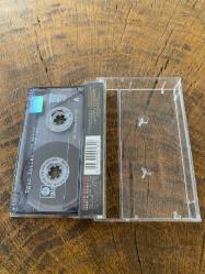 UĞUR IŞILAK - BEN AĞLARSAM KIYAMET KOPAR - KASET