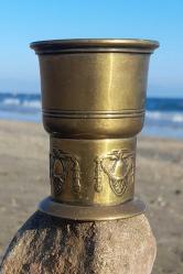 Antika pirinç art nouveau bardak damgalı