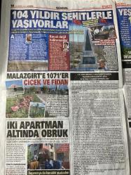 AKŞAM EKONOMİ GAZETESİ DOĞUM GÜNÜ HEDİYESİ - 23 AĞUSTOS 2025-Elektrikli araçlar için atık borudan lityum-Alparslan Bayraktar-sıfır atık vakfı ve TÜİK‘den iş birliği-borsada rekorlar sürpriz olmaz-risk iştahı borsayı destekliyor-Gedik yatırım araştırma uzmanı Burak pırlanta-en büyük on bankadan 305 milyar liralık kar-gümrükte kaçakçılığa teknoloji ile darbe-İsmail doğan-trabzon’a lezzet ve keşif yolculuğu-trabzon’da bulacağımız lezzetler-250.000 tamam hedef 453.000 konut-6 Şubat depreminin izleri siliniyor-Murat Özer CHP seçmeni hırsızlığa karşı neden duyarsız-Serkan paçacı-İsrail insanlığı öldürüyor-Recep Tayyip Erdoğan mektubunu yerlikaya‘ya teslim etti-şehit ailesini anlamlı ziyaret-Şehit piyade uzman Çavuş Nurettin tokyürek-Hakan fidan-Türkiye için İslam iş birliği teşkilatını topluyor-Abdülhamid Gül-Aziz İhsan Aktaş-Lahur talabani-Bafil talabani-Nikol paşinyan-104 yıldır şehitlerle yaşıyorlar Sakarya meydan muharebesi’nin üzerini taşıyan evliya fakı Köyü’nde neredeyse her evin önün