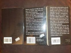 Hiçi Destanı 3 Kitap ( Çıkış Kapısı - Mavi Ufkun Ötesinde - Hiçi İle Buluşma )