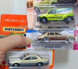 Hot wheels 82 Cadillac. Matchbox 94 Lexus. Matchbox Renault Kangoo express mini metal model araba set koleksiyon dekor tasarım hediye vintage retro aksesuar nostalji reklam promosyon minyatür diorama hobi antika